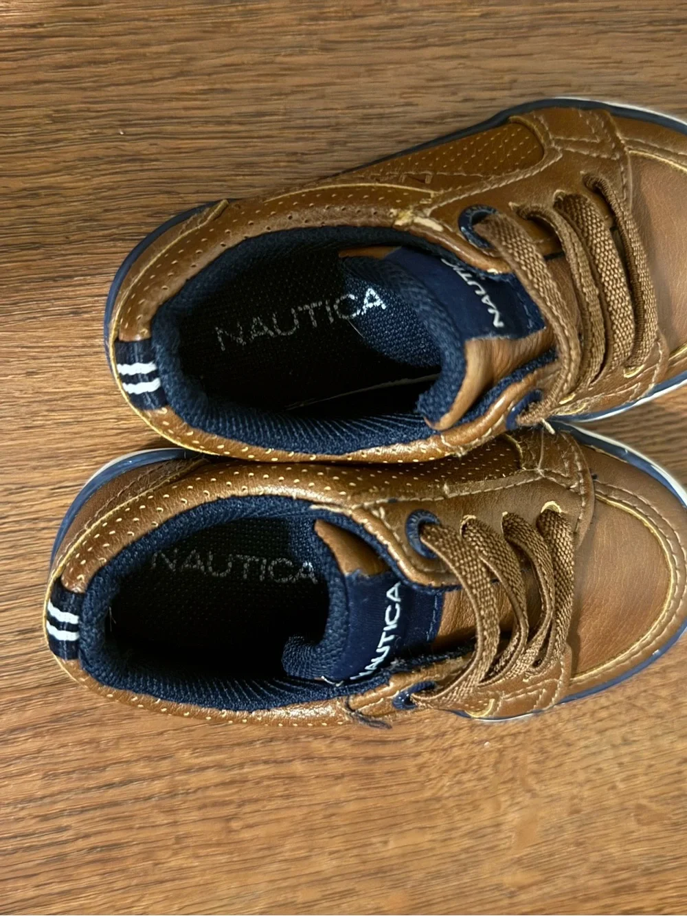Nautica Toddler Boy Brown Faux Leather Slip On Sneakers Size 5